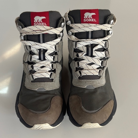 SOREL Kinetic RNEGD Conquest Winter Boot in Alpine Tundra Black 6.5 - Picture 2 of 6